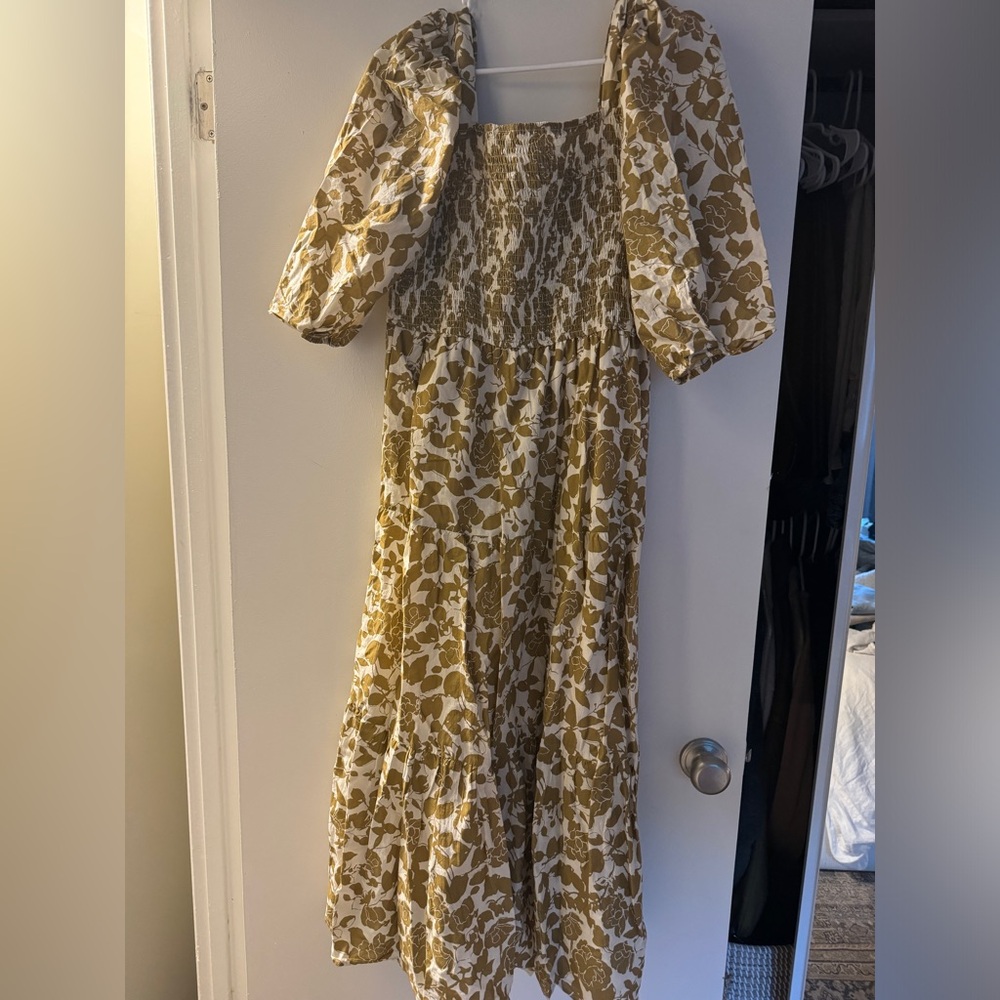 Puff sleeve moon river floral dress